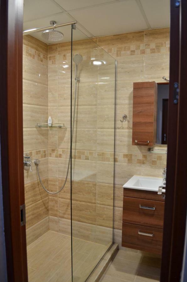 Luxury Apartment Near Varna, Located In Targovishte Extérieur photo